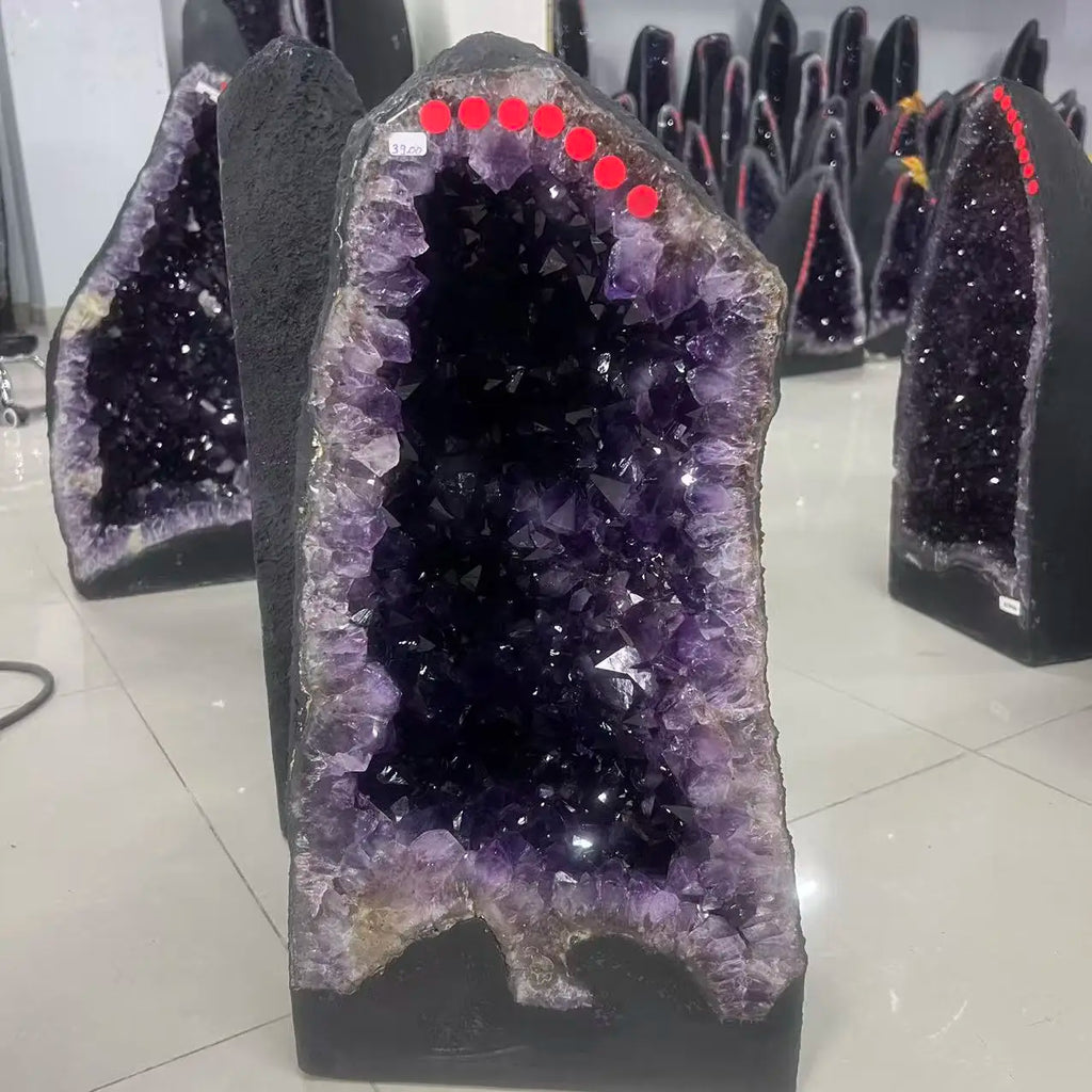 Natural amethyst dinosaur egg quartz crystal cave specimen treatment spiritual energy witchcraft wealth home decoration