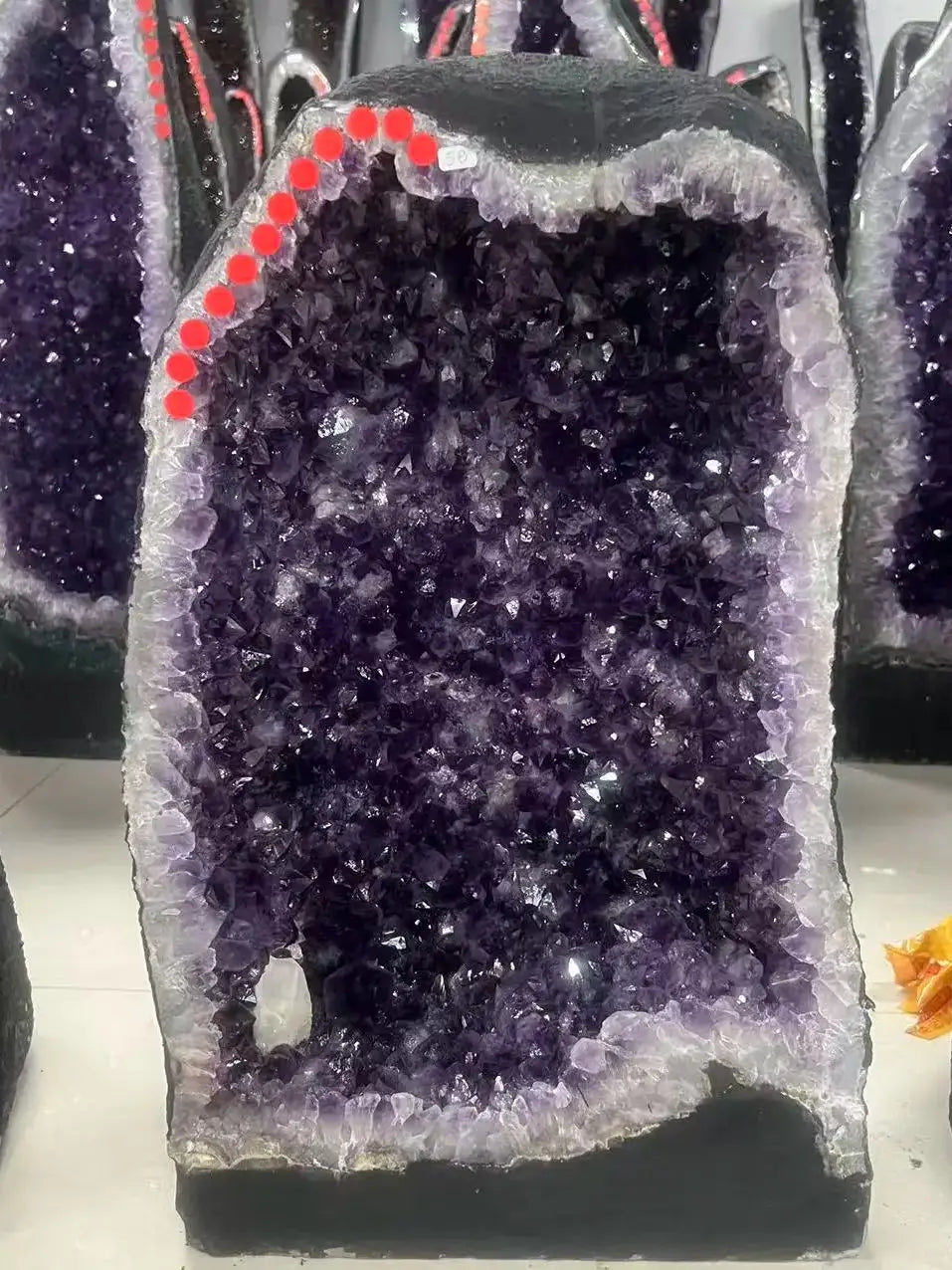 Natural amethyst dinosaur egg quartz crystal cave specimen treatment spiritual energy witchcraft wealth home decoration