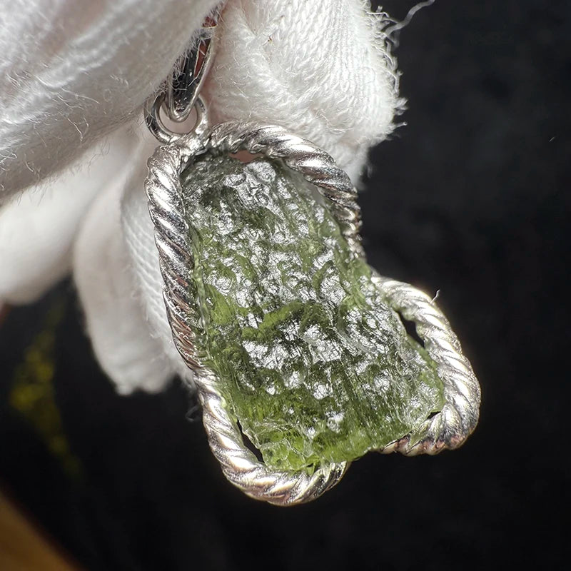 Natural Top Czech Moldavite Irregular 925 Silver Pendant Fine Jewelry Gift Eliminate negative energy