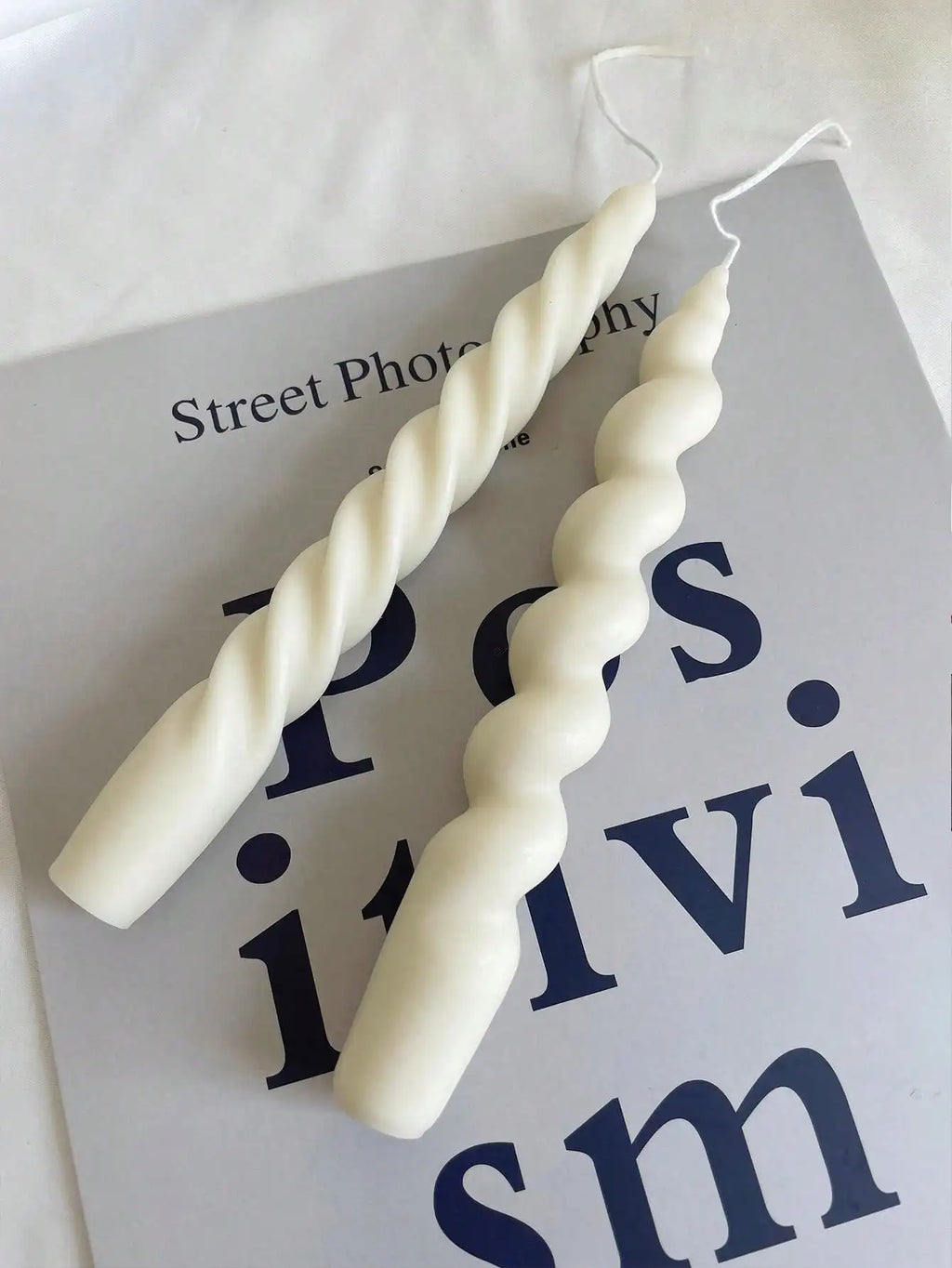 Long Decorated Candles Twisted Swirl 2pcs Taper Candle Unscented Pastel Soy Wax Candles Wedding Birthday Home Decoration