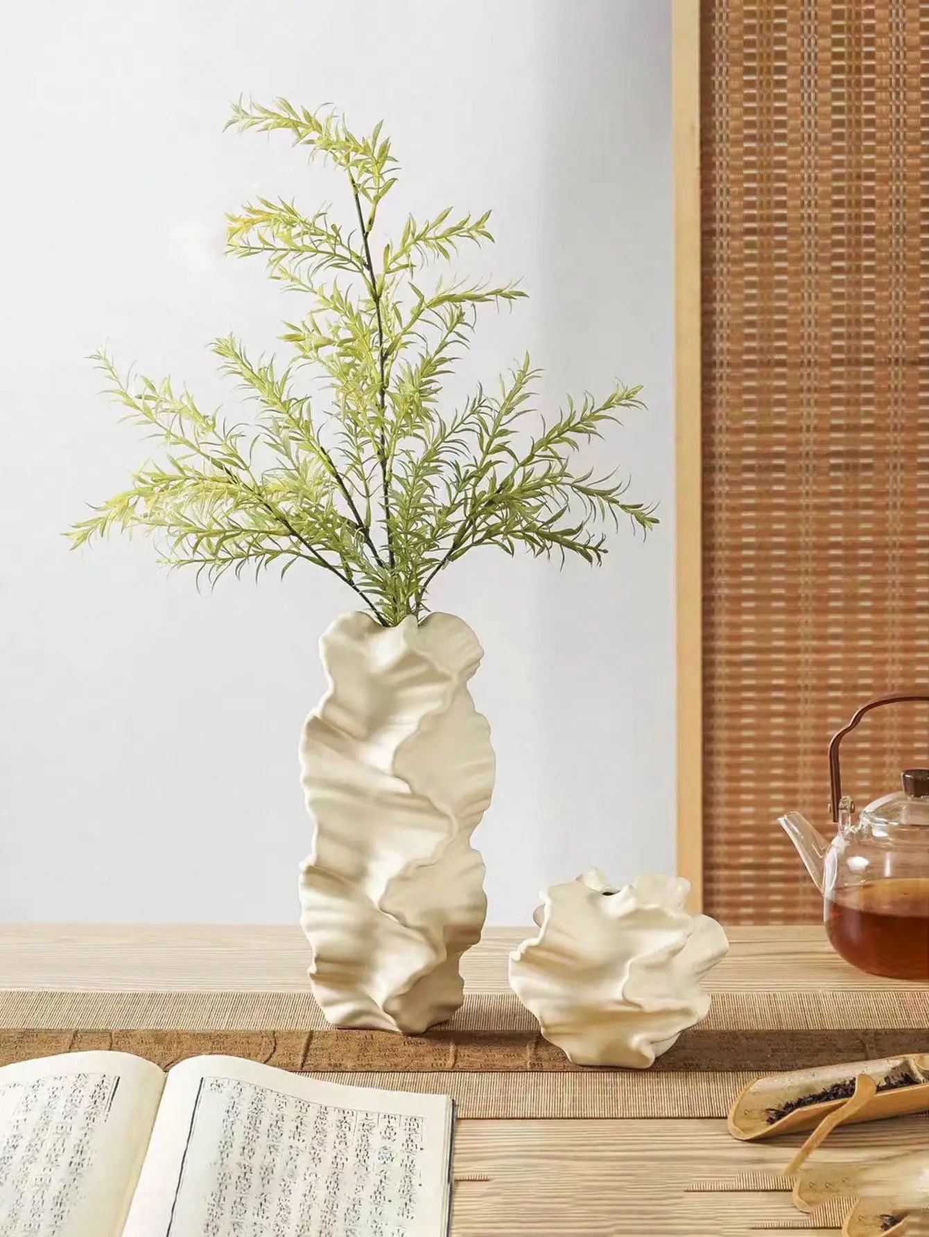 1Pc Handmade Resin Coral Vase Origami Geometric Texture Art Decor for Living Room & Study