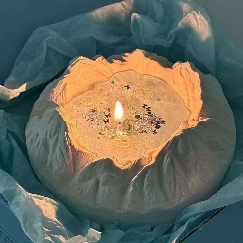 A high-end scented candle birthday gift for a female friend, a bedroom atmosphere gift box