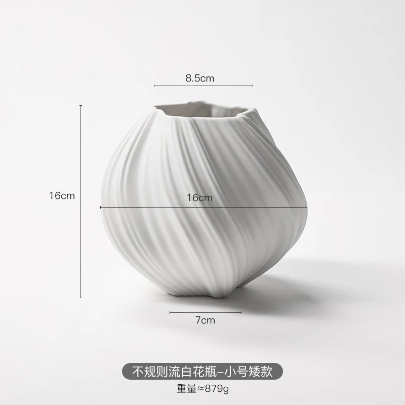 Italian Minimalist Style Living Room Decoration Handmade Solid-Color Vase Light Luxury Artistic Photography Props Ceramic Vase