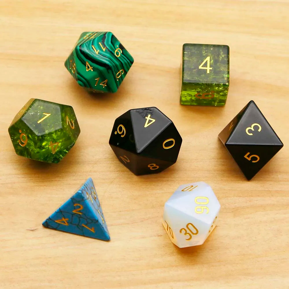 Fashion Natural Stone Hand Carved Polyhedral Dice Sets Healing Crystal Dungeon Dragons Table Board Roll Playing Games Craft Gift