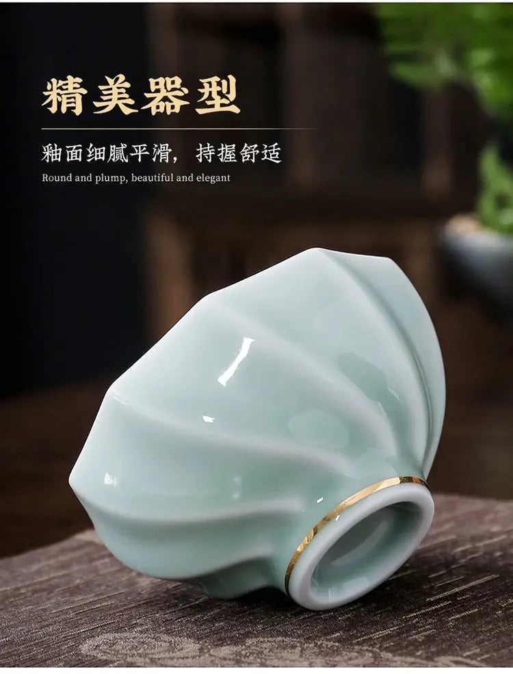 Creative Celadon Teacups Handmade Koi Tea Bowls Chinese Kung Fu Tea Set Master Cup Household Retro Tasting Mug Teaware Drinkware