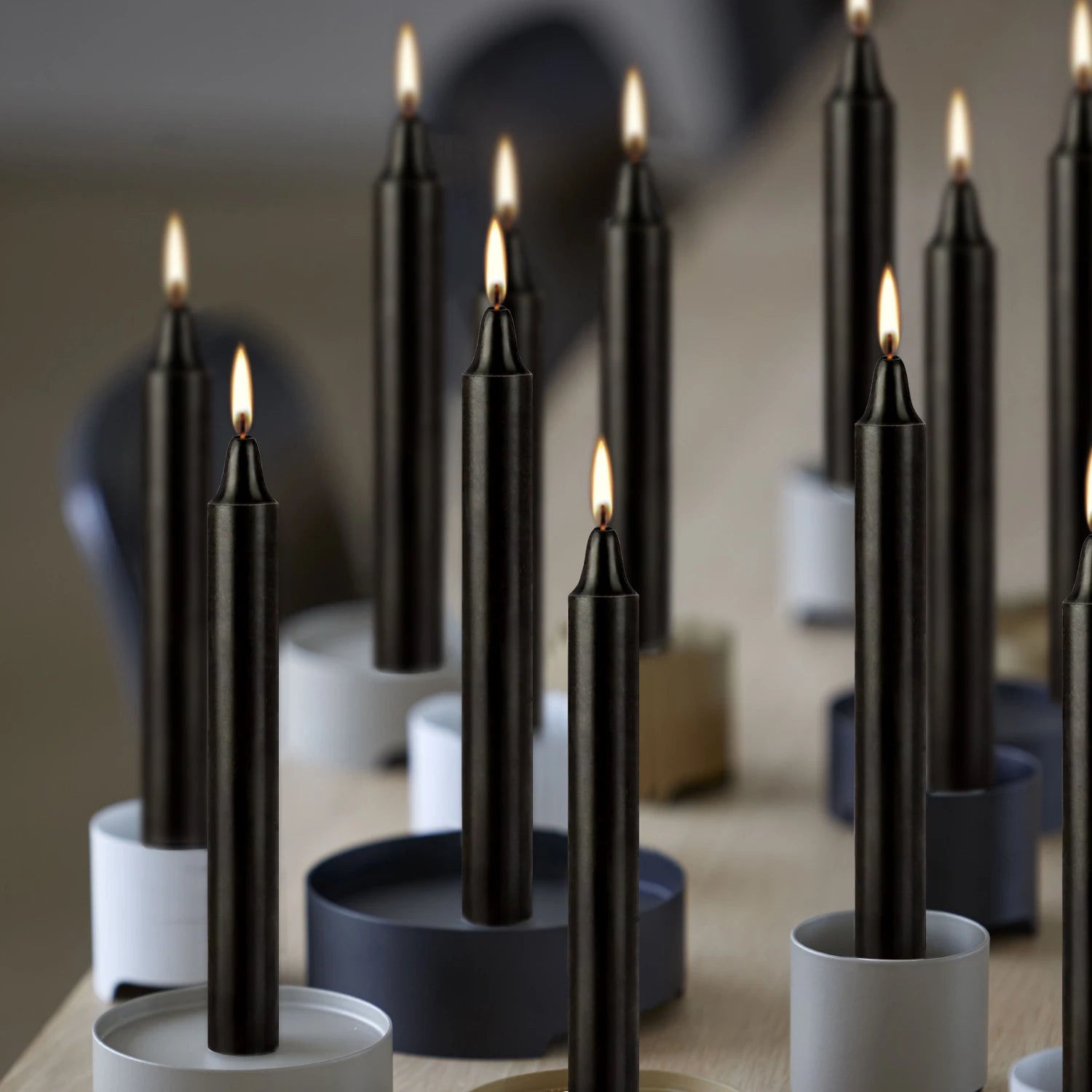 12 Pcs 3.9*0.4in (10.1*1.2cm) Black Small Rod Wax, Drip-Free, Smoke-Free and Fragrance-Free Home Dinner Candles, Hand-Pulled, High-Quality, Suitable for Various Places, Various Holidays.