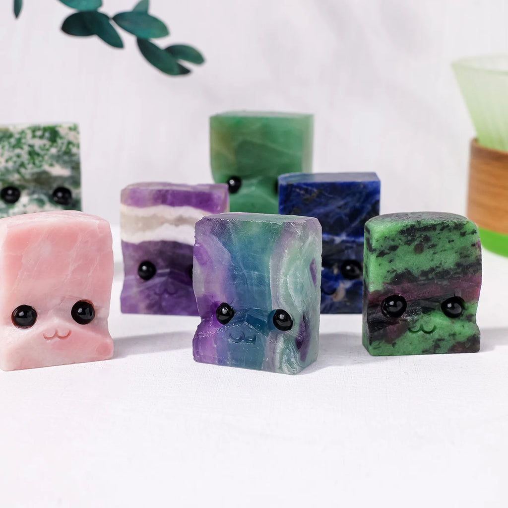 1PC Natural Crystal Raw Stone Small Pet Companion Toys Adorn Gem Crystal Jewelry Home Decor Cute Ornaments