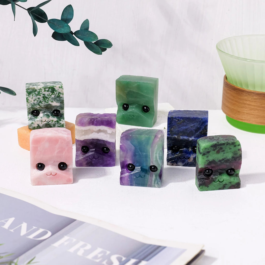 1PC Natural Crystal Raw Stone Small Pet Companion Toys Adorn Gem Crystal Jewelry Home Decor Cute Ornaments