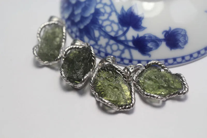 Meihan Natural Czech Moldavite 925 Sterling Silver Pendant Irregular Shape Fine Jewelry for Eliminating Negative Energy
