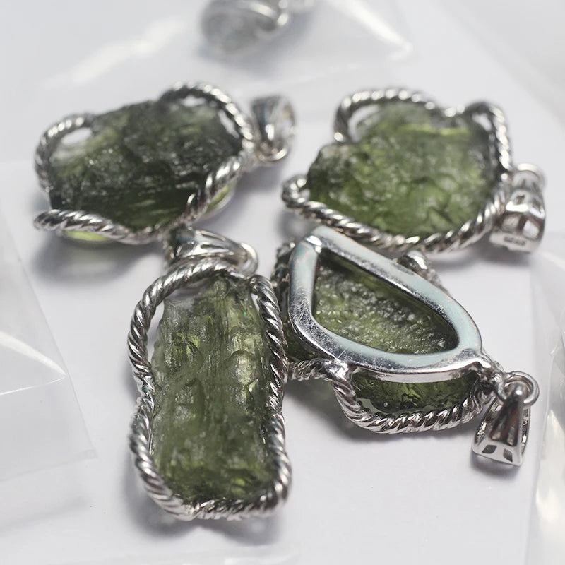 Natural Top Czech Moldavite Irregular 925 Silver Pendant Fine Jewelry Gift Eliminate negative energy