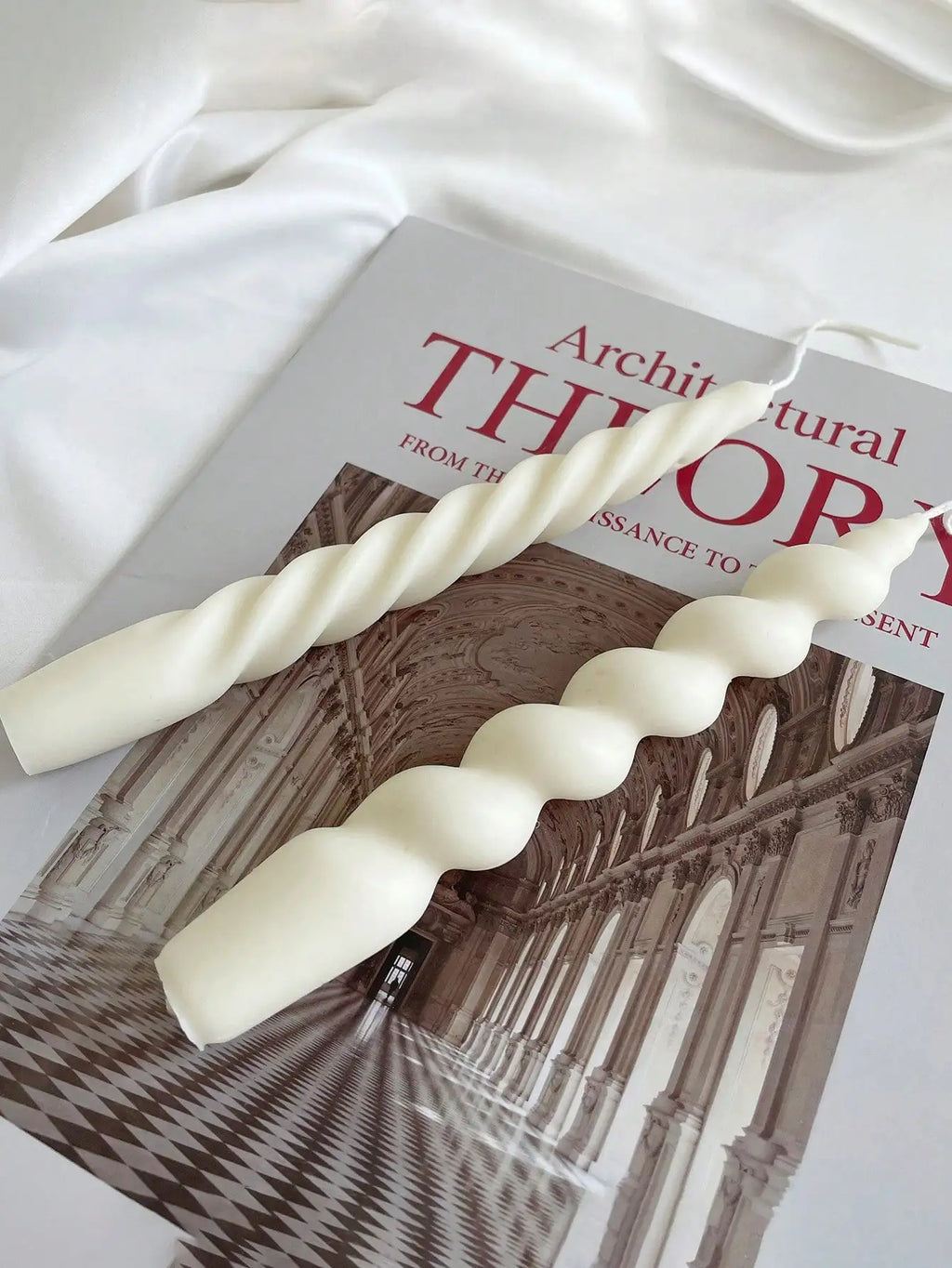 Long Decorated Candles Twisted Swirl 2pcs Taper Candle Unscented Pastel Soy Wax Candles Wedding Birthday Home Decoration