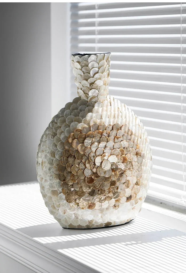 Modern French Light Luxury Art Vase, Golden Shell, Decorative Arrangement, Handmade Desktop Flower Arrangement, Home Decor