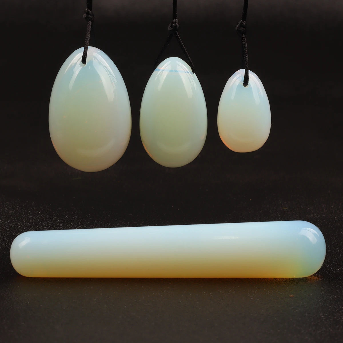 Wholesale Drill Jade Egg Set Quartz Massage Wand Crystal Stone Yoni Ball Pelvic Kegel Exercise Tool Tightening Vaginal Muscle