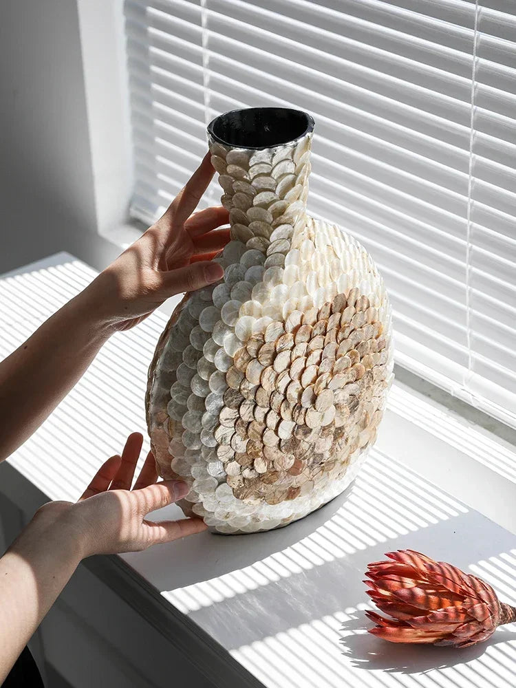 Modern French Light Luxury Art Vase, Golden Shell, Decorative Arrangement, Handmade Desktop Flower Arrangement, Home Decor